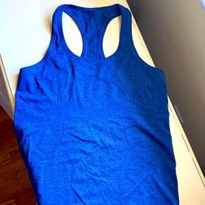 Lulu tank size 10